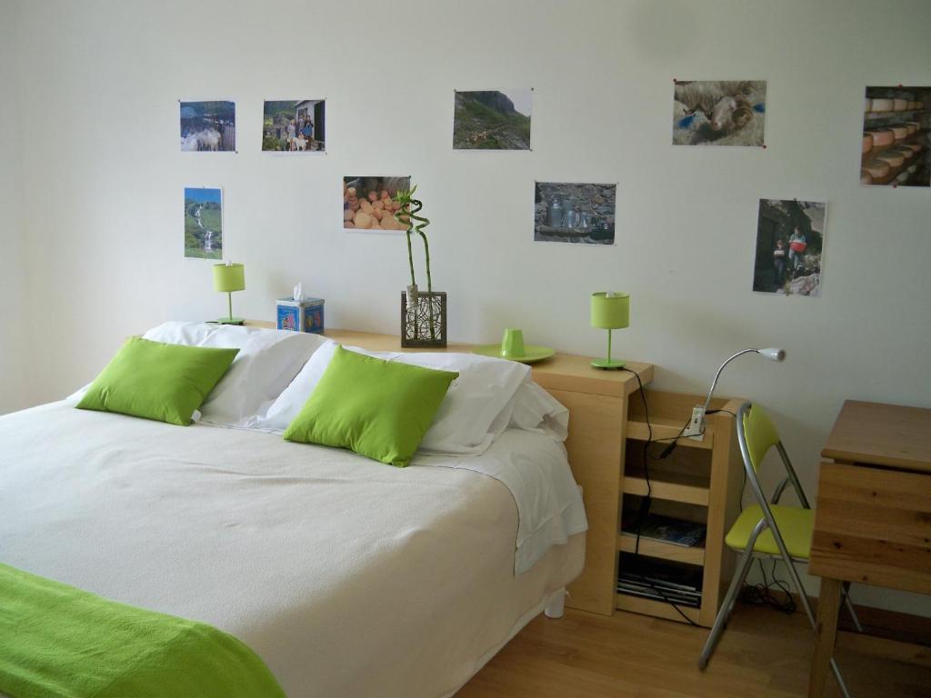 Chambres D'Hotes Relais Milord Estialescq Exterior photo